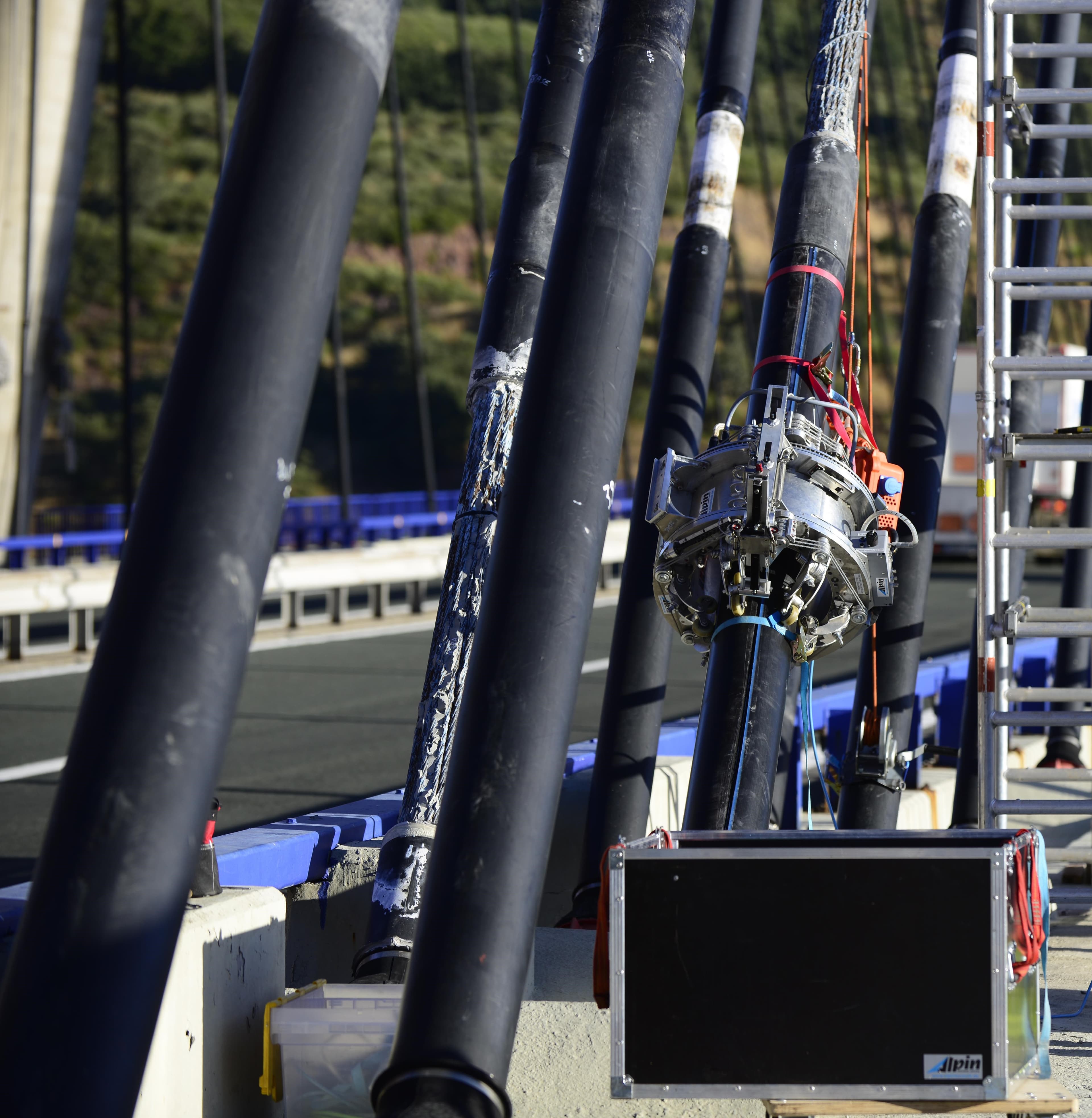 PE Stay Pipes and robot