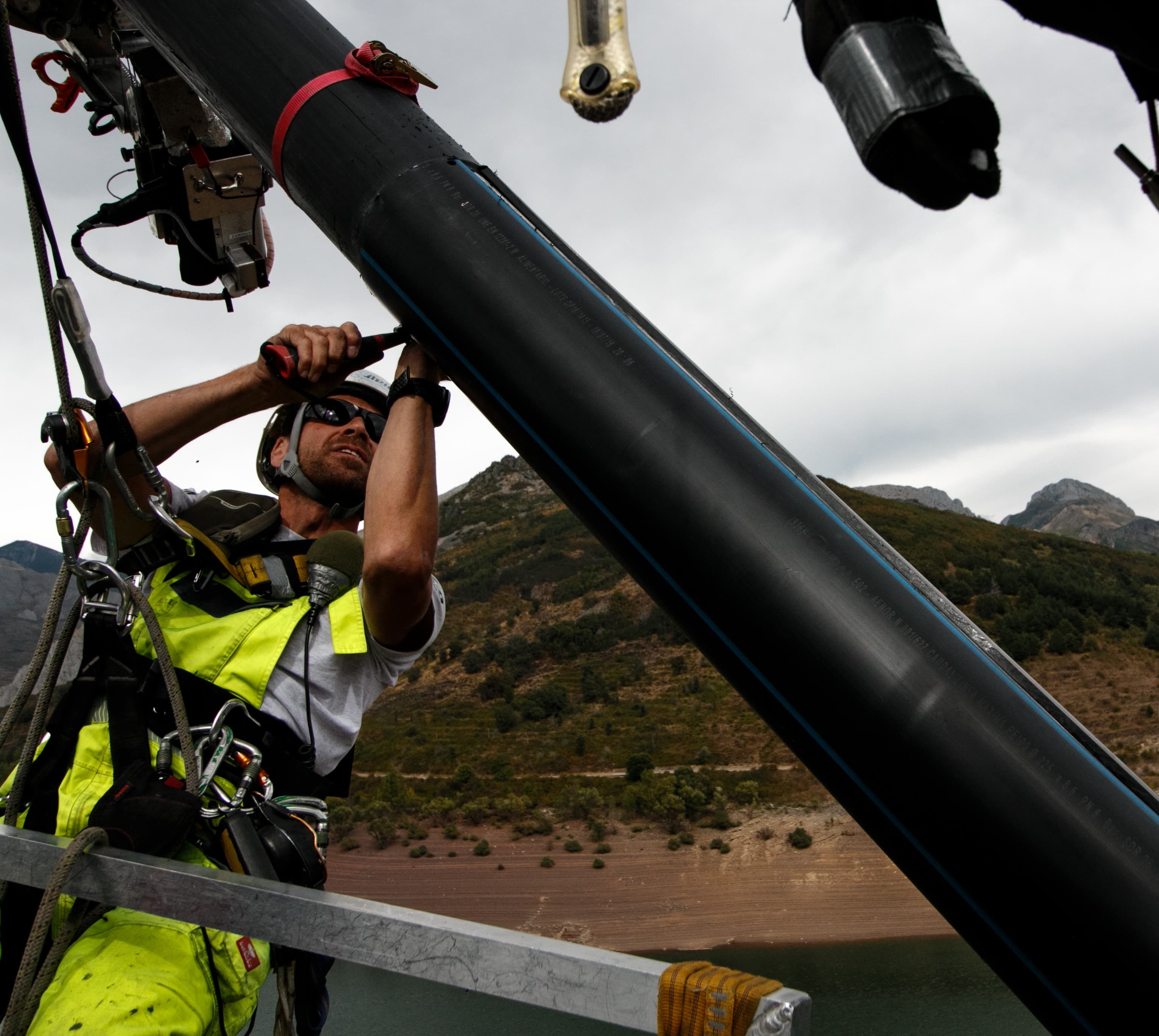 Stay Sheathing rope access